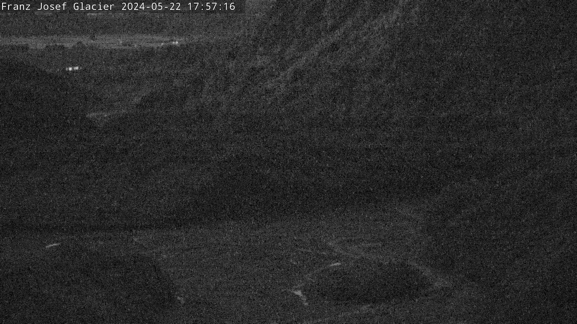 Latest image from Franz Josef Glacier web cam - View 10
